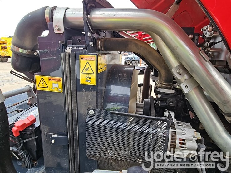 2014-massey-ferguson-1749-image-31