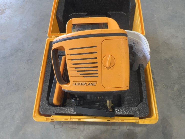 2000-laser-plane-l800-laser-level-image-5