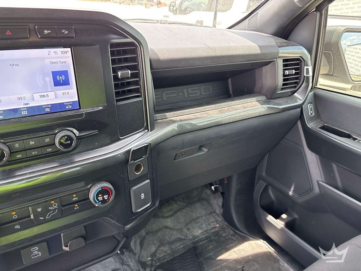 2022-ford-f150-image-21