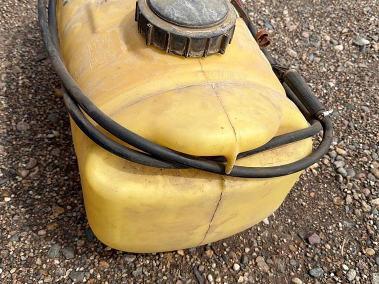 bomgarrs-atv-sprayer-image-6