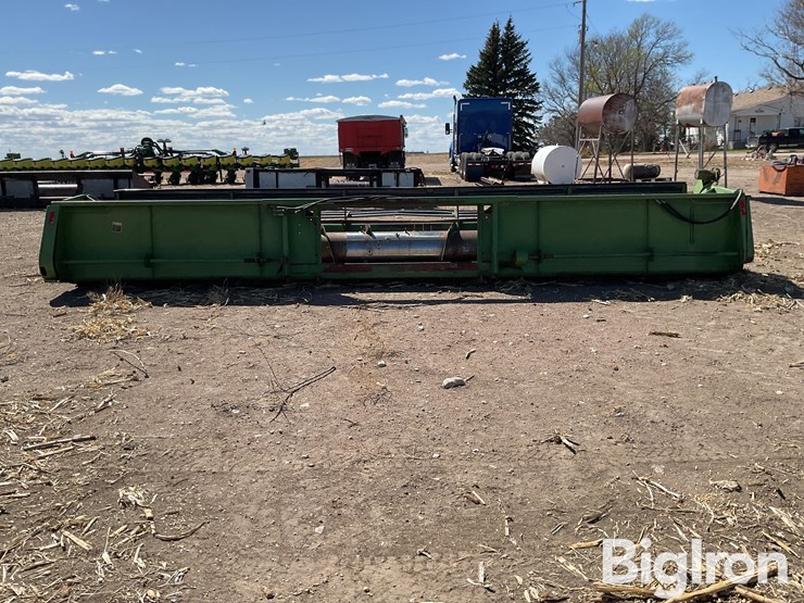 john-deere-224-image-6