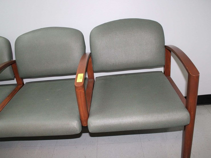 multi-chair-and-end-table-section-image-2