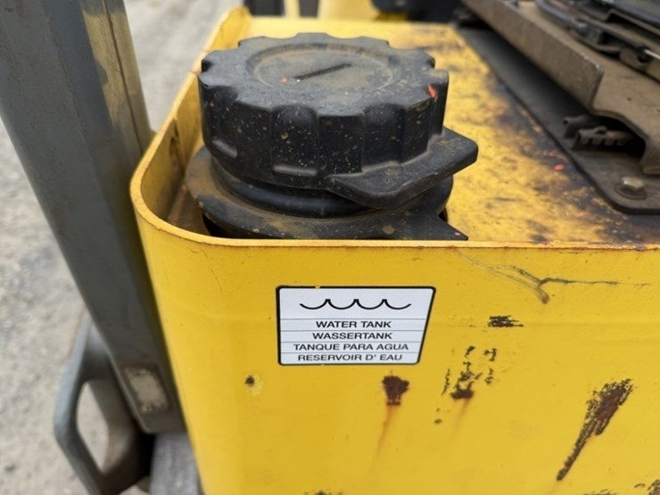 2017-wacker-neuson-rd27-120-image-20