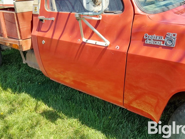 1977-chevrolet-custom-deluxe-image-14