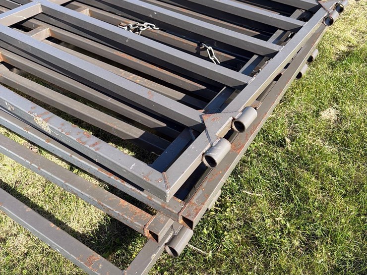5-9ft-9”-long-livestock-gates-image-7