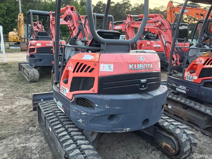 2009-kubota-u35-image-1
