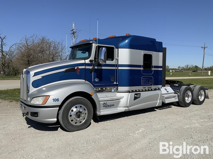 2015-kenworth-t660-image-1