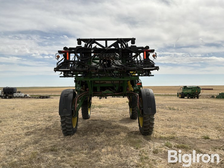 john-deere-4710-image-6
