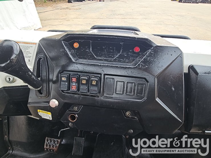 2013-bobcat-3400xl-image-29