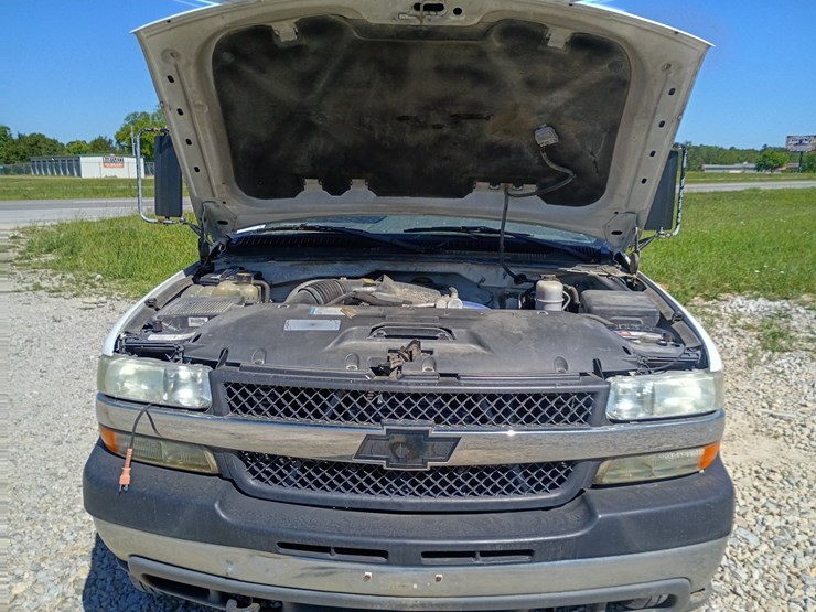 #24570-•-2001-chevrolet-silverado-pickup-truck-image-17