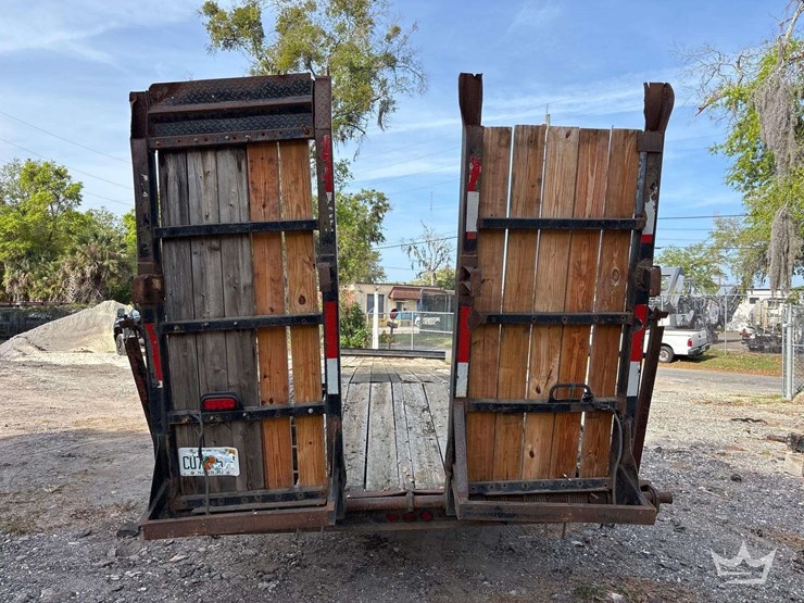 32ft-t/a-flatbed-tag-trailer-image-26