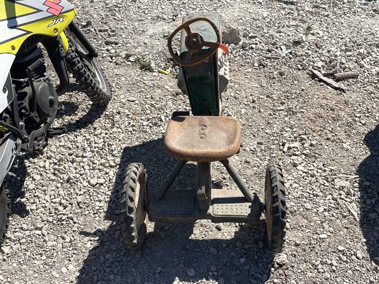 #7396-•-vintage-kids-tractor-tricycle-image-2