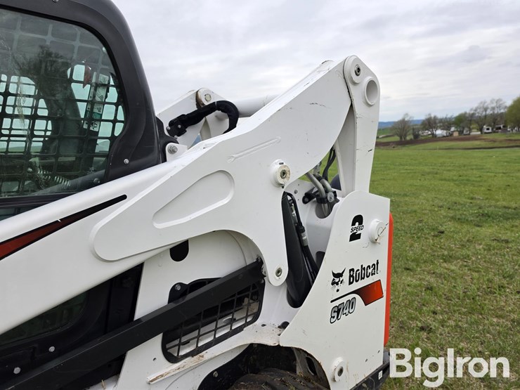 2022-bobcat-s740-image-11