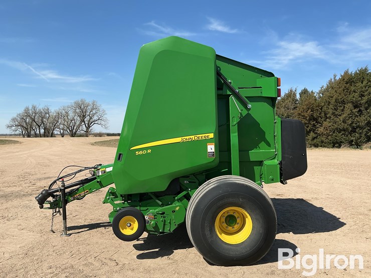 2021-john-deere-560r-image-8