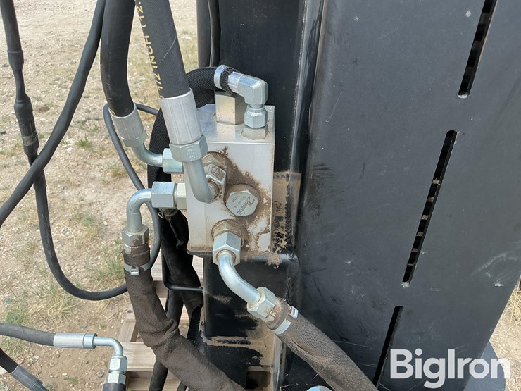 danuser-sm40-skid-steer-post-pounder-image-20