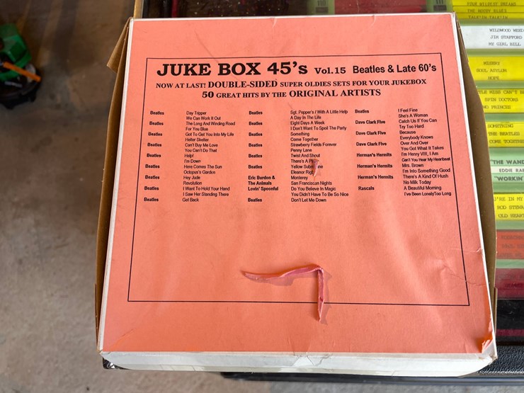 #7036-•-rock-ola-jukebox-image-4