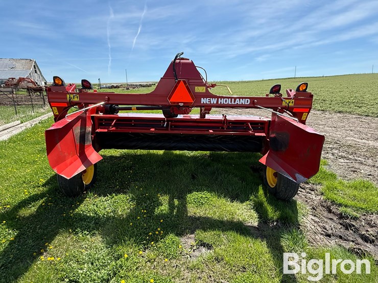 2021-new-holland-1000-image-6