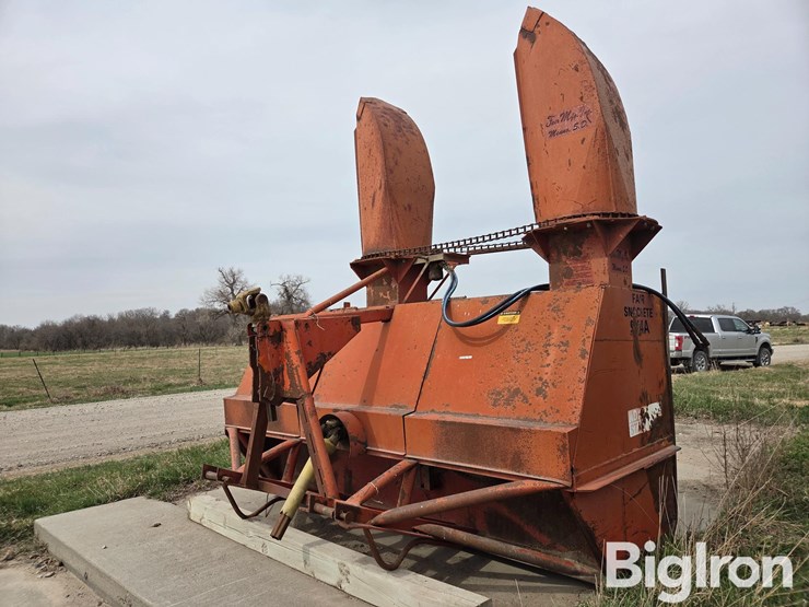fair-snocrete-3-pt-snowblower-image-1