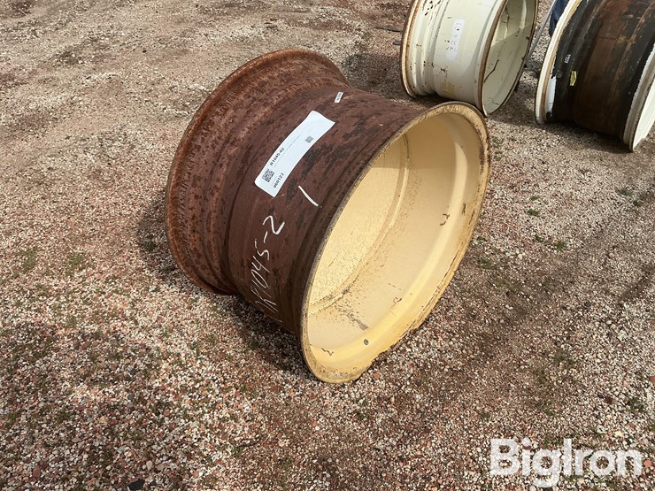 21-x-32-grain-cart-wheel-image-7
