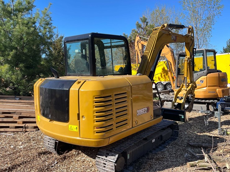 #6930-•-cat-306e2-excavator-image-6