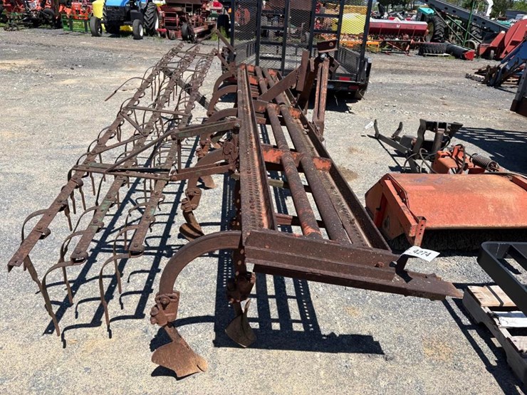 4-row-cultivator-image-3