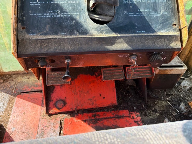 case-agri-king-970-tractor-image-40