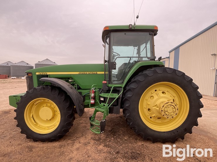 john-deere-8400-image-8
