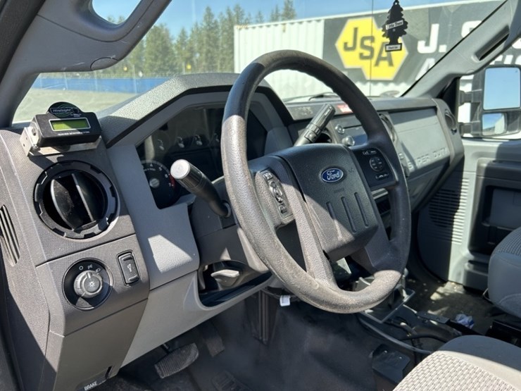 2016-ford-f350-sd-image-24