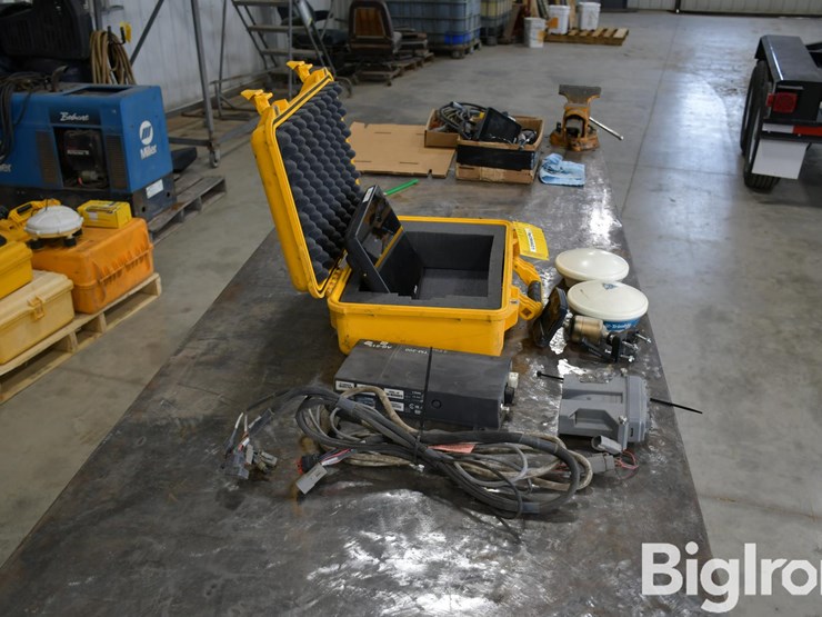 trimble-tmx2050-image-4