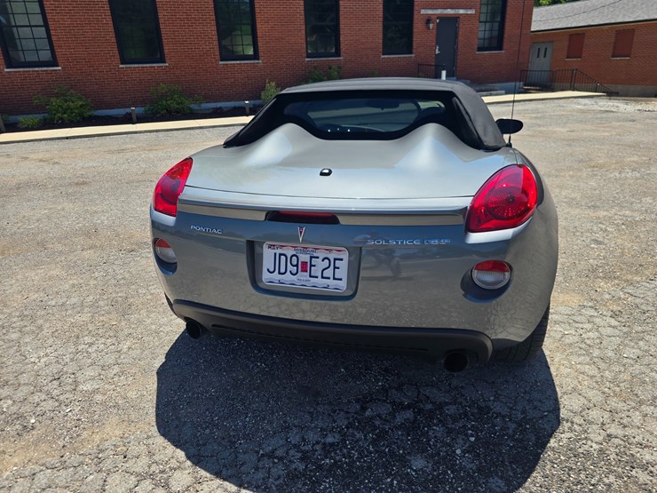 #24025-•-2007-pontiac-solstice-gxp-convertible-image-12