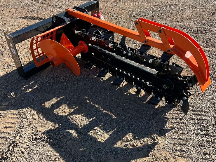 skid-steer-heavy-duty-trencher-(new/unused)-image-4