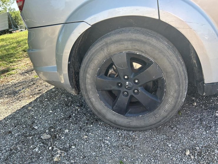 2009-dodge-journey-sxt-image-5