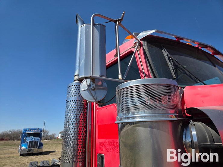 2000-kenworth-w900b-image-20
