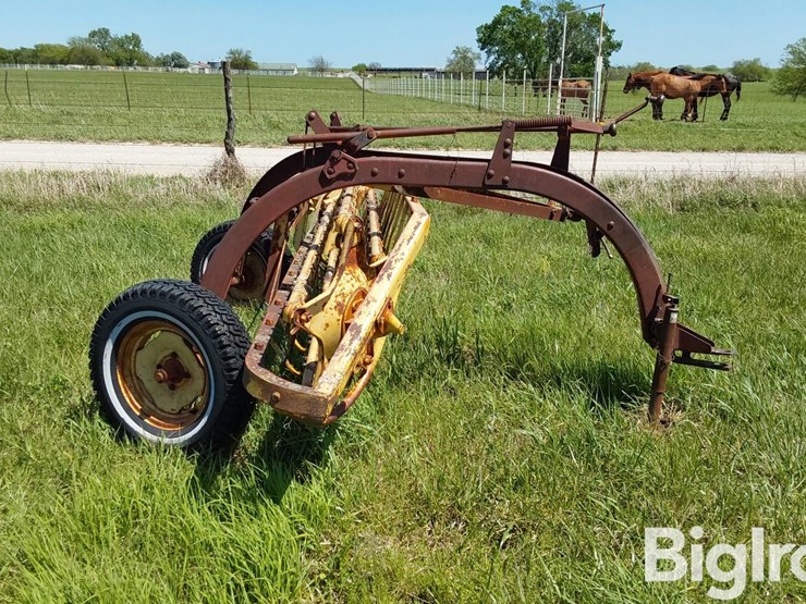 new-holland-56-image-4