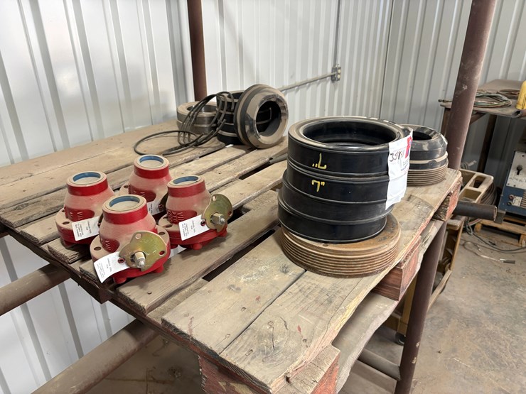 (3-pallets)-w/-(25)-1-13/16”-10k-x-2”lp-landing-flanges,-assorted-8-5/8”-&-7”-secondary-seals,-&-7-1/16”-10m-flange-plates-image-5