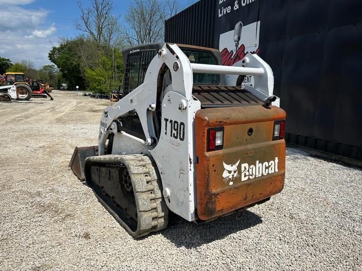 bobcat-t190-image-2