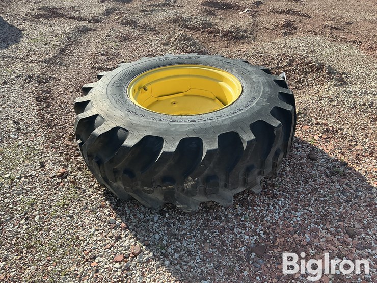 john-deere-24-image-5