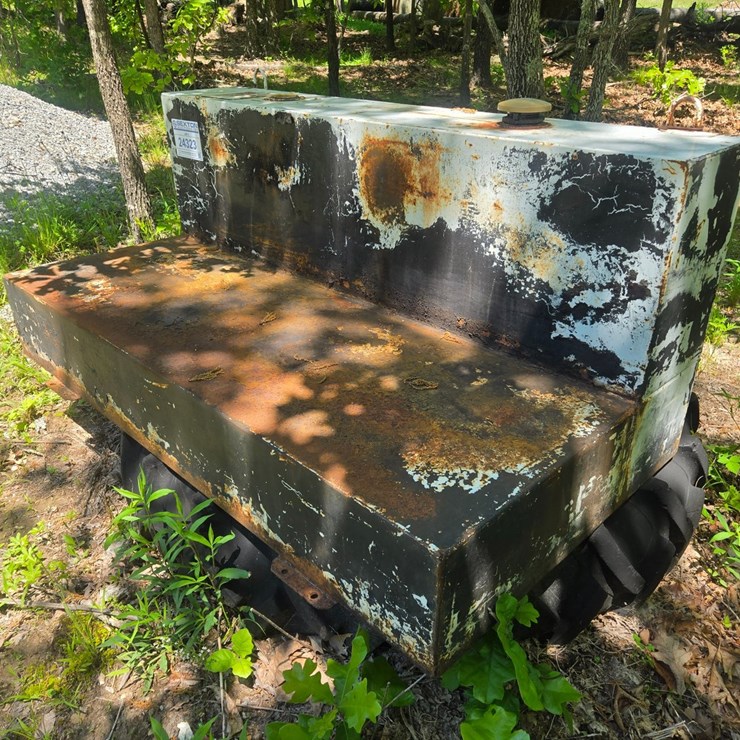 #24323 • 105 Gallon fuel tank