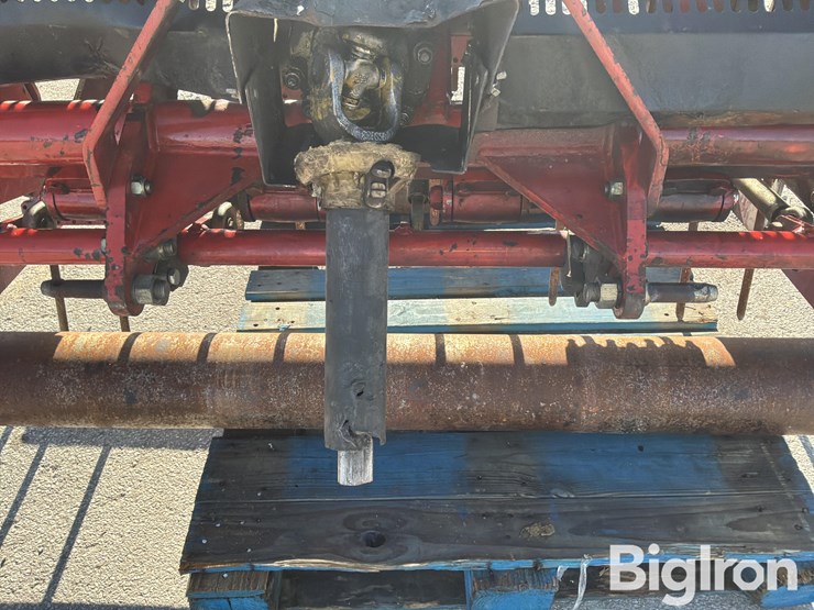 massey-ferguson-730-image-13