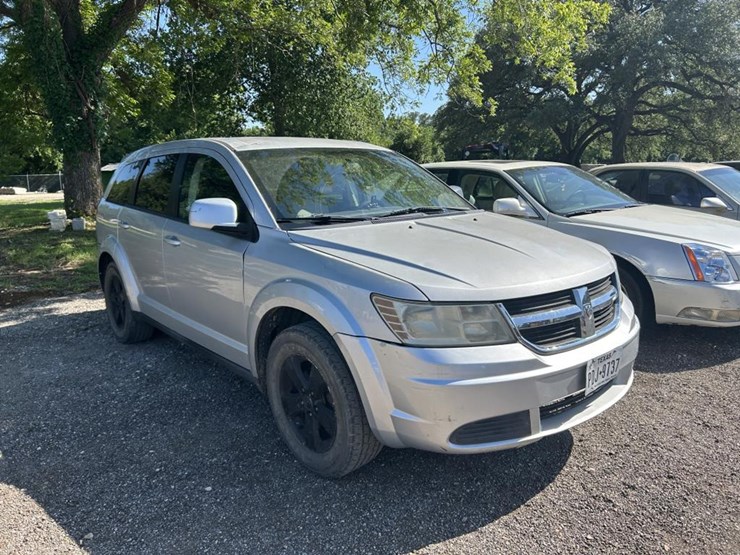 2009-dodge-journey-sxt-image-3