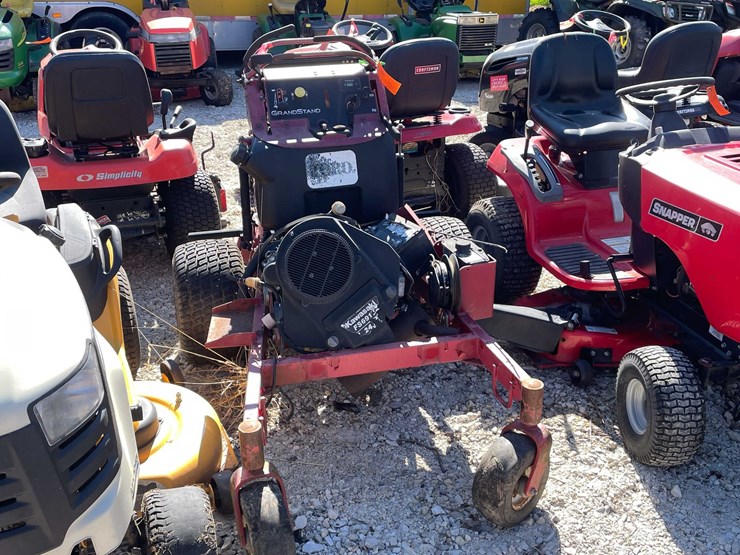#6959-•-toro-grand-stand-stand-mower-image-2