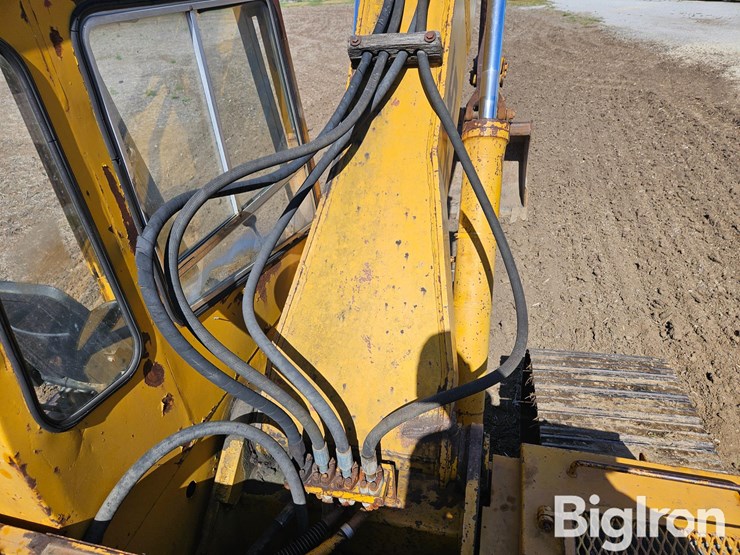 liebherr-r925-image-12