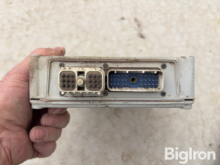 john-deere-variable-rate-controller-computer-image-9
