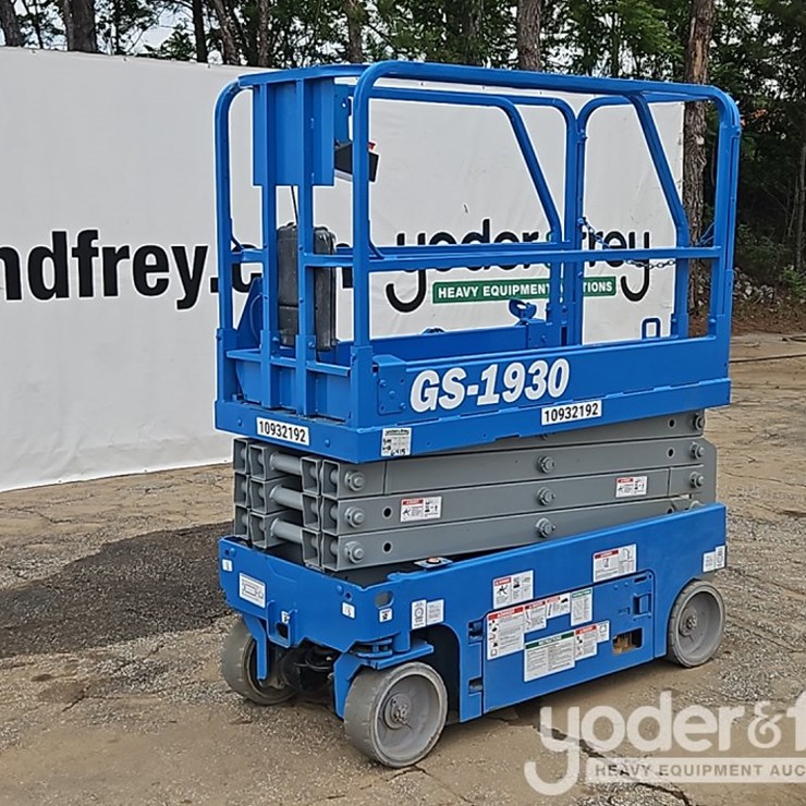 2019 GENIE GS1930