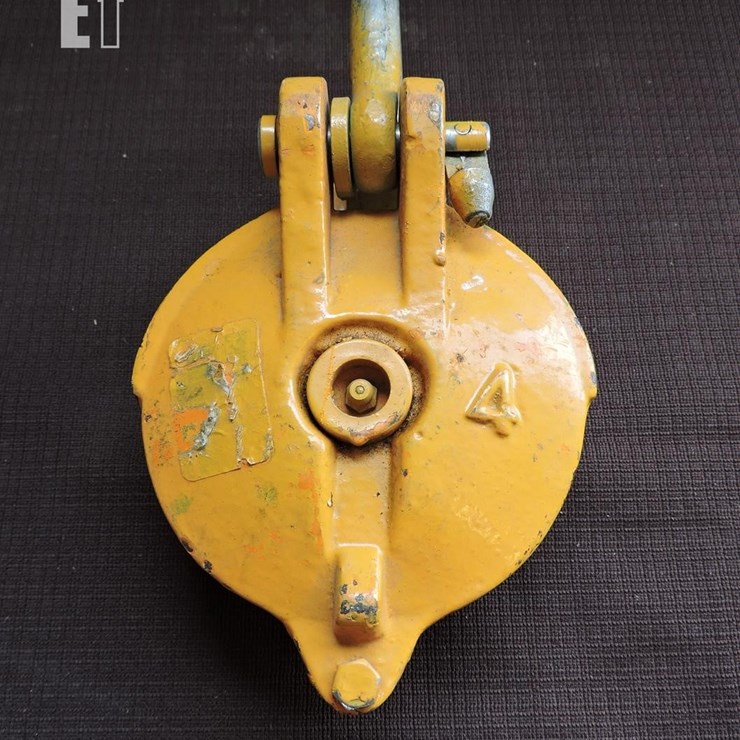 4” GATE BLOCK, GREASEABLE