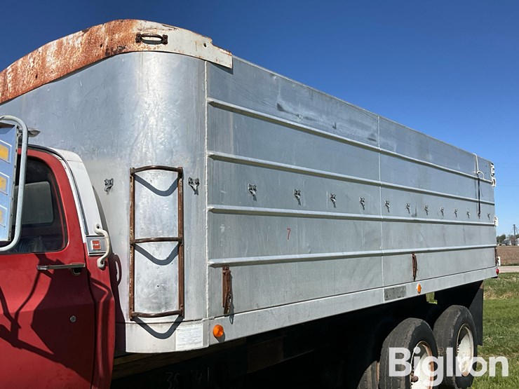 1979-gmc-7000-image-11