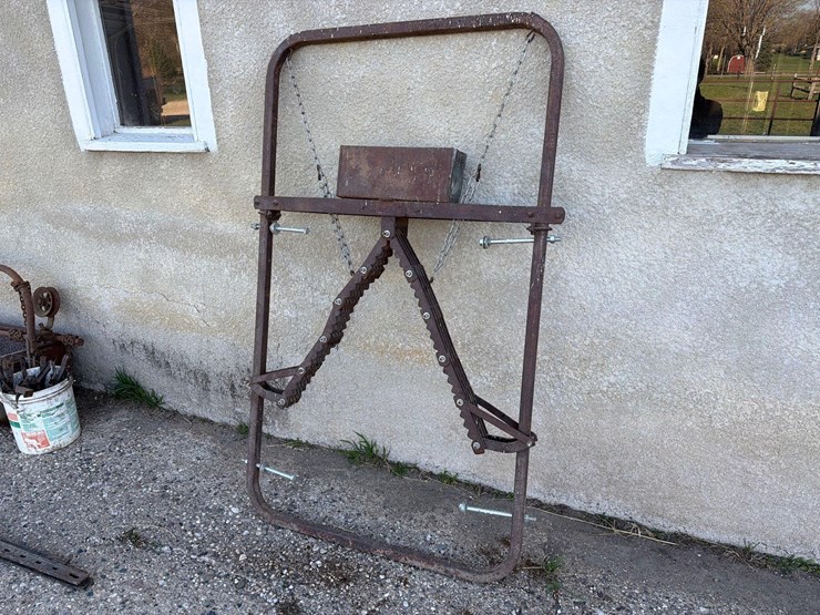 antique-cattle-scratcher/-oiler-image-6