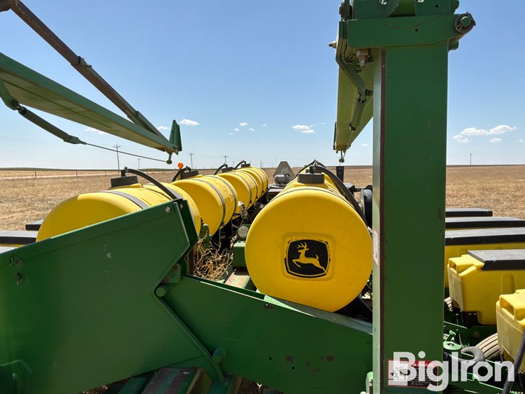 john-deere-1770-image-15