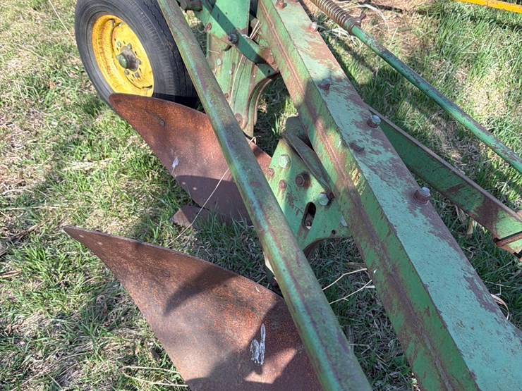 john-deere-f145h-image-9