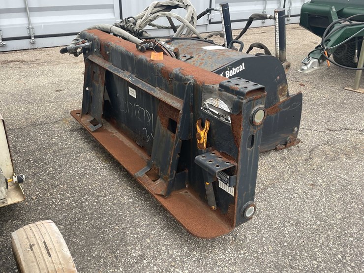 #9010-•-bobcat-asphalt-planer-(o7)-image-3